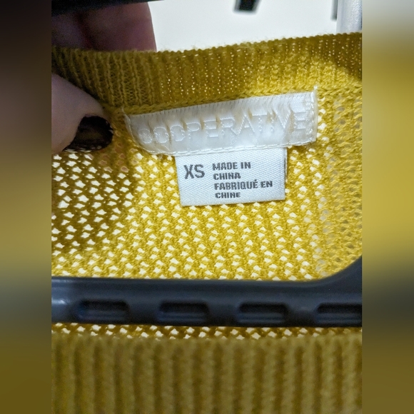 Fall style UO Cooperative Lightweight Sweater Yellow Blue White Striped EUC XS - Picture 3 of 5